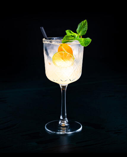 SWEET LEMON SPRITZ