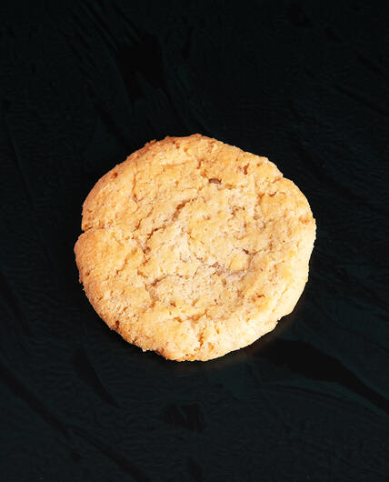 WHITE CHOC COOKIE